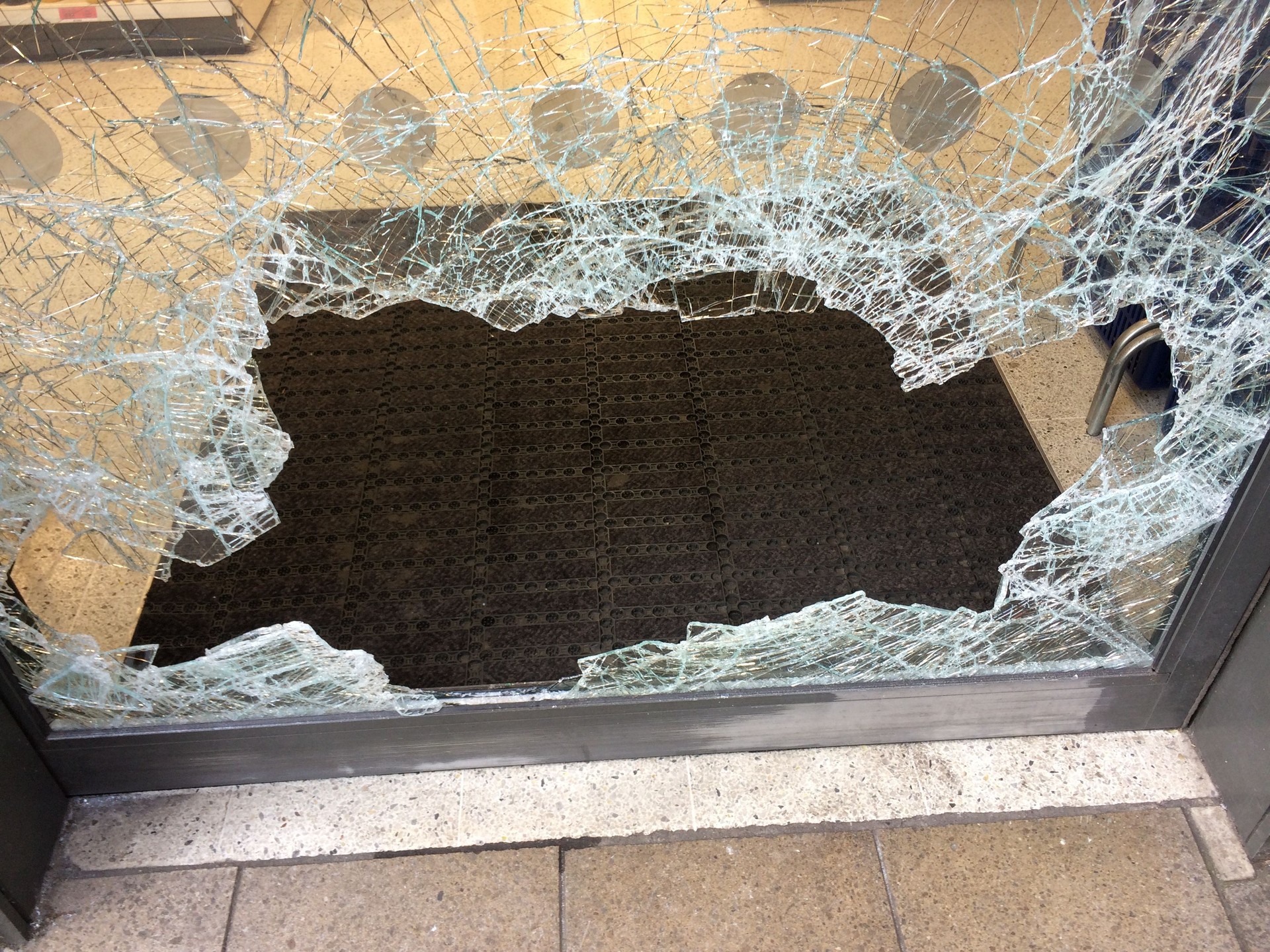 Shopfront safety door glass